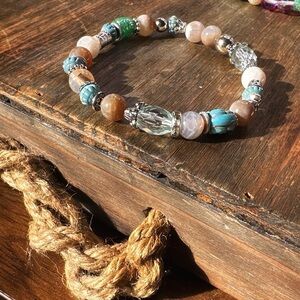 Alquimia flower Agate beaded bracelet 8mm
